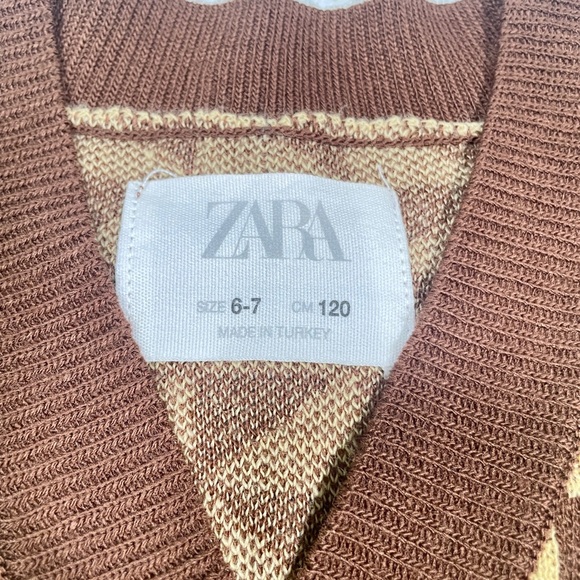 Zara Girl’s Knit Button-up Sweater Vest Geometric Print Brown/Tan SZ 6-7 - Picture 4 of 7